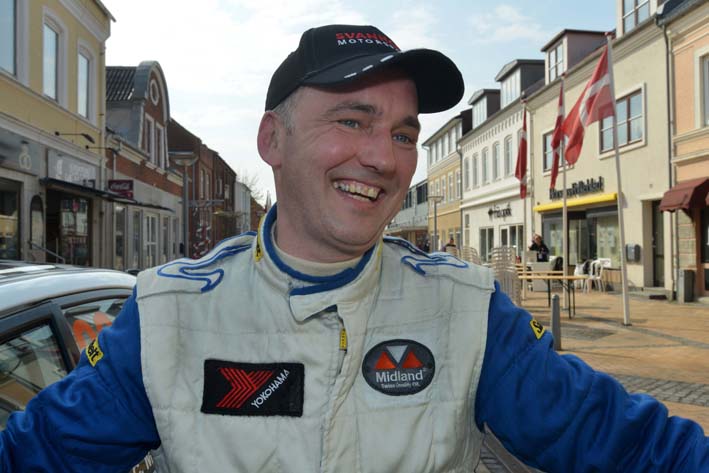 Tim Svanholt efter totalsejren i Juelsminde 2013
(Foto: Svanholt Motorsport)